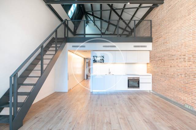 Piso en Alquiler en Carrer d'Àvila en El Poblenou