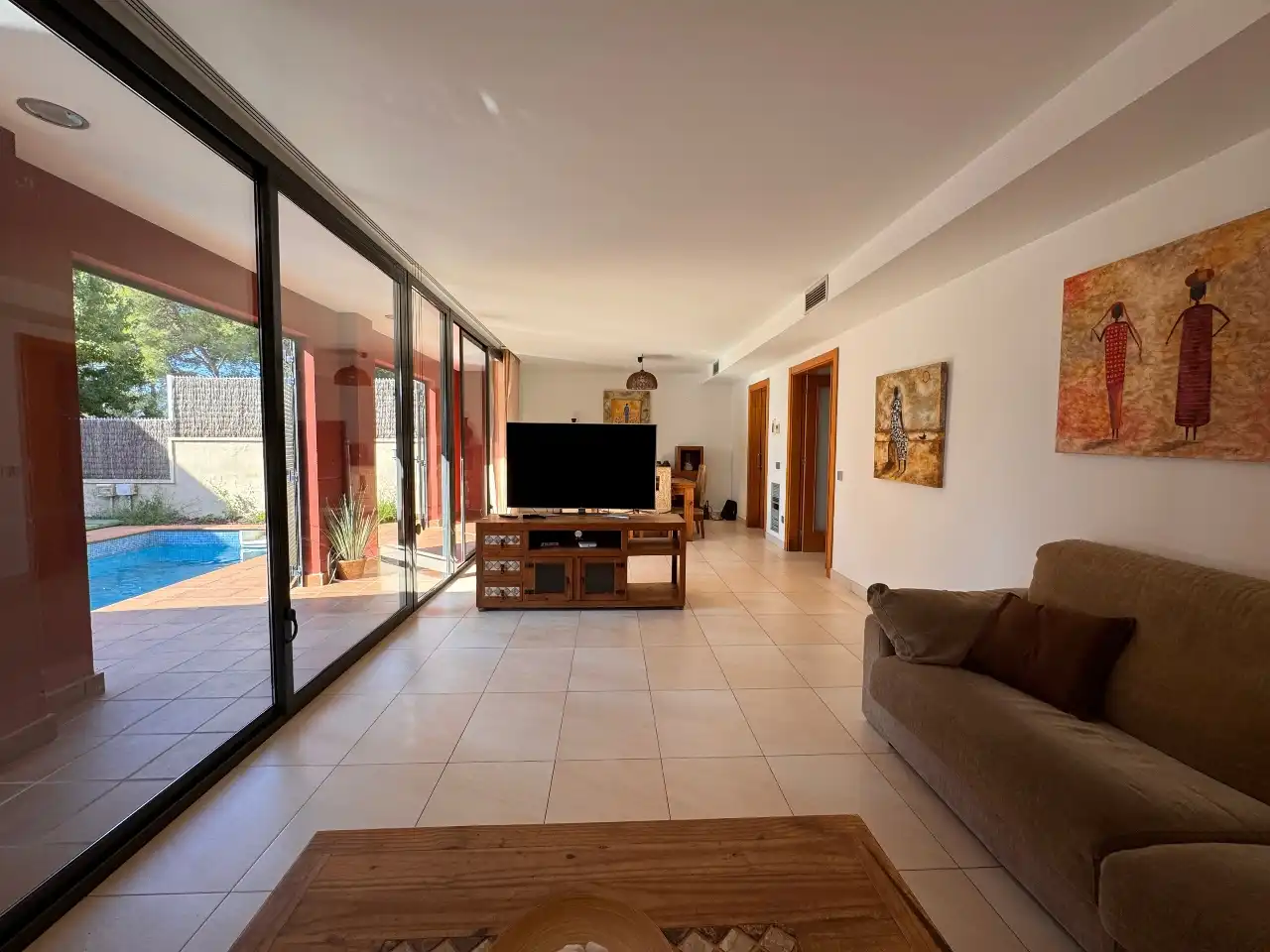Sala d'estar de Casa o xalet en venda en Palamós amb Aire condicionat, Calefacció i Jardí privat