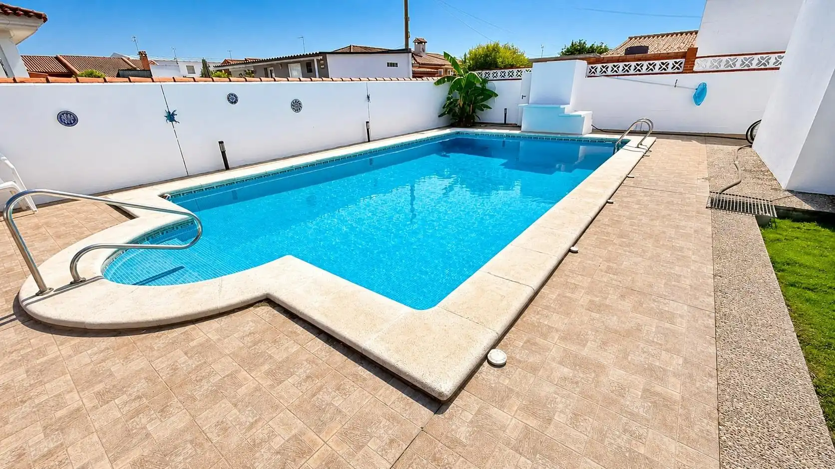 Piscina de Casa o chalet en venta en Chiclana de la Frontera con Jardín privado, Trastero y Piscina
