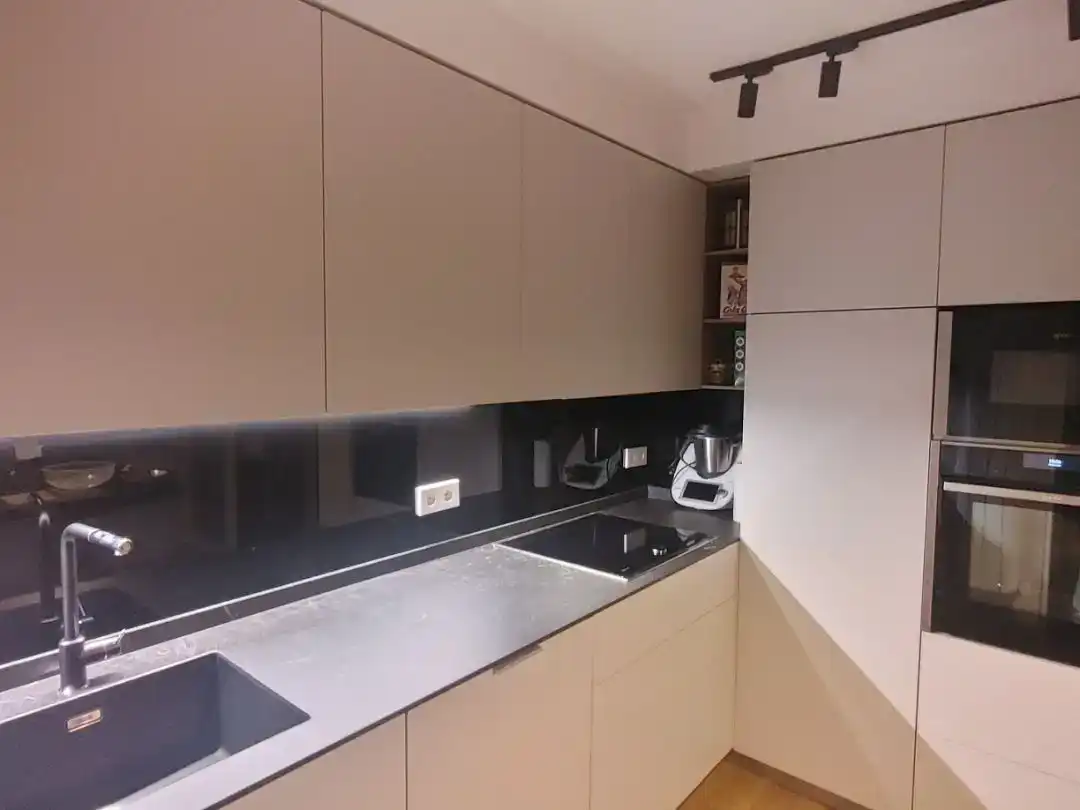 Cuina de Pis en venda en  Madrid Capital amb Aire condicionat