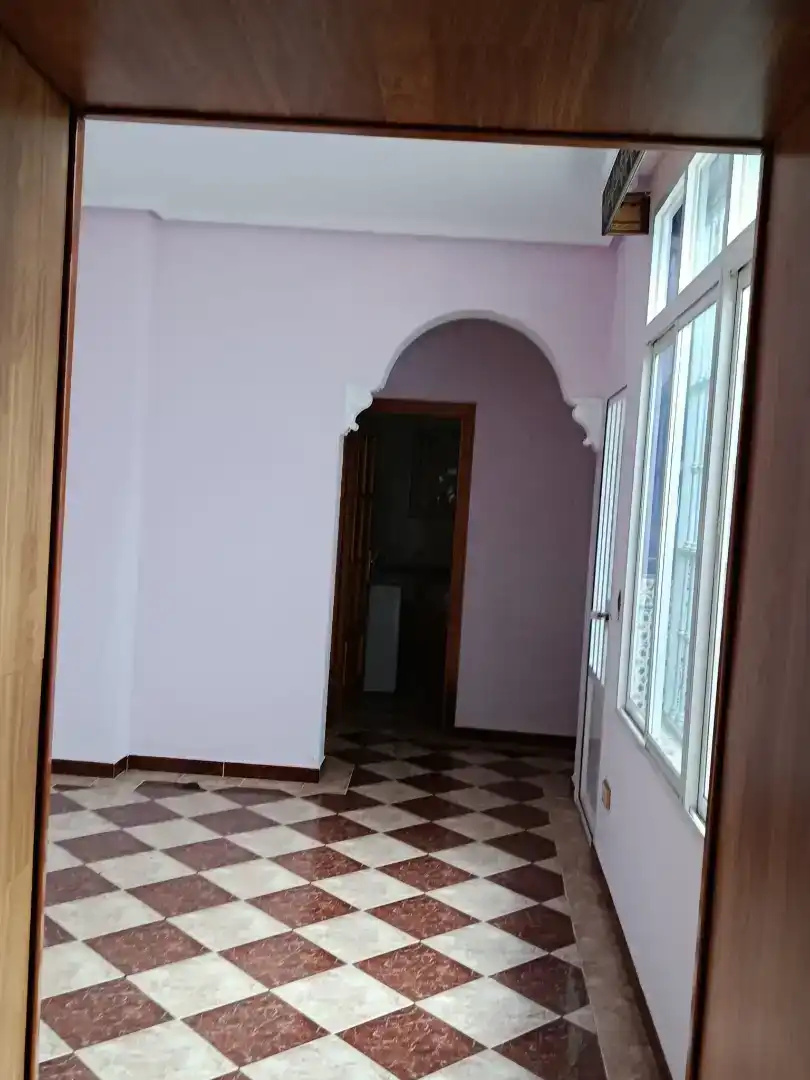 Casa adosada en venda en Linares amb Balcó