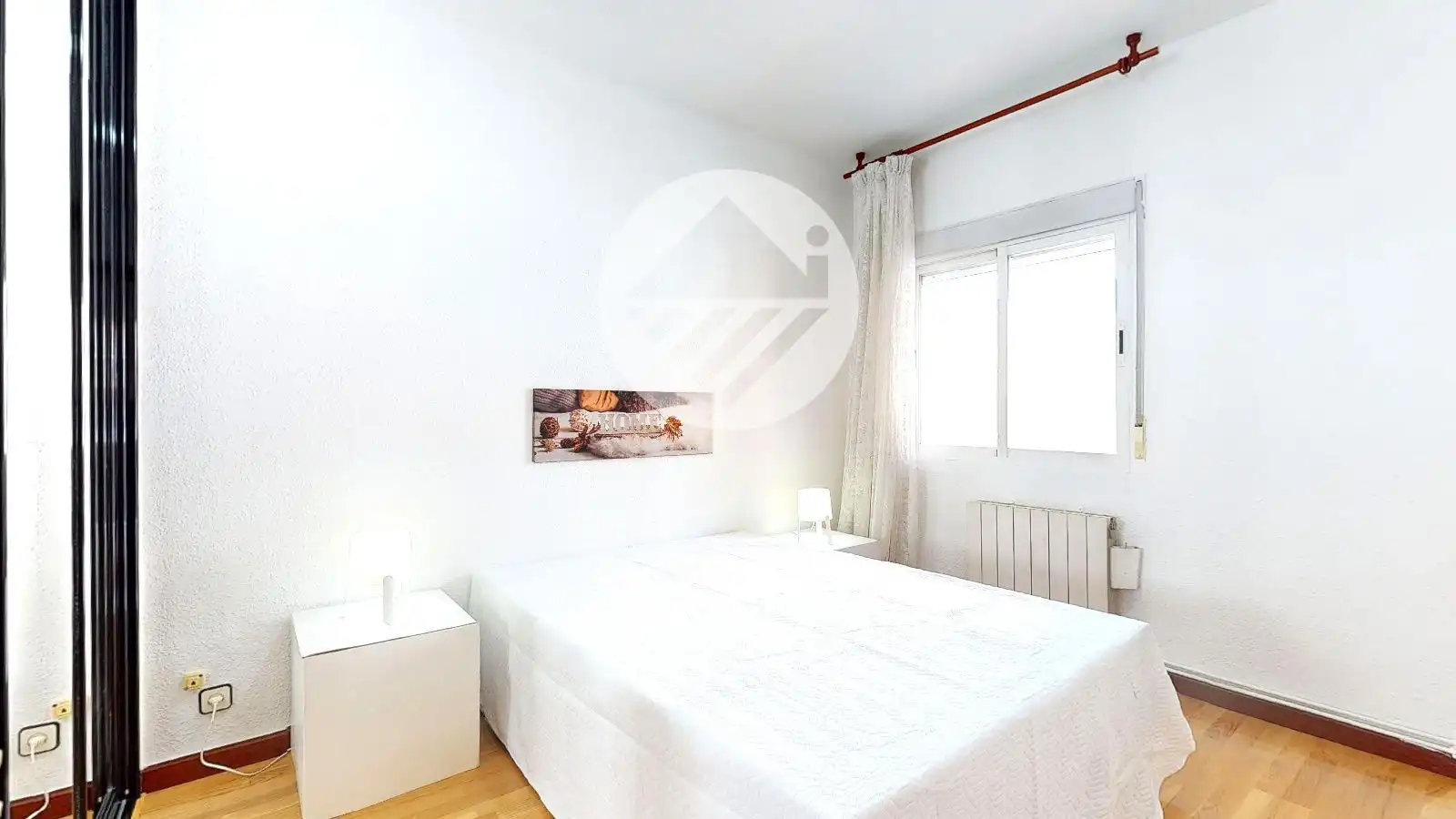 Schlafzimmer von Wohnung zum Verkauf in Madrid mit Klimaanlage und Heizung