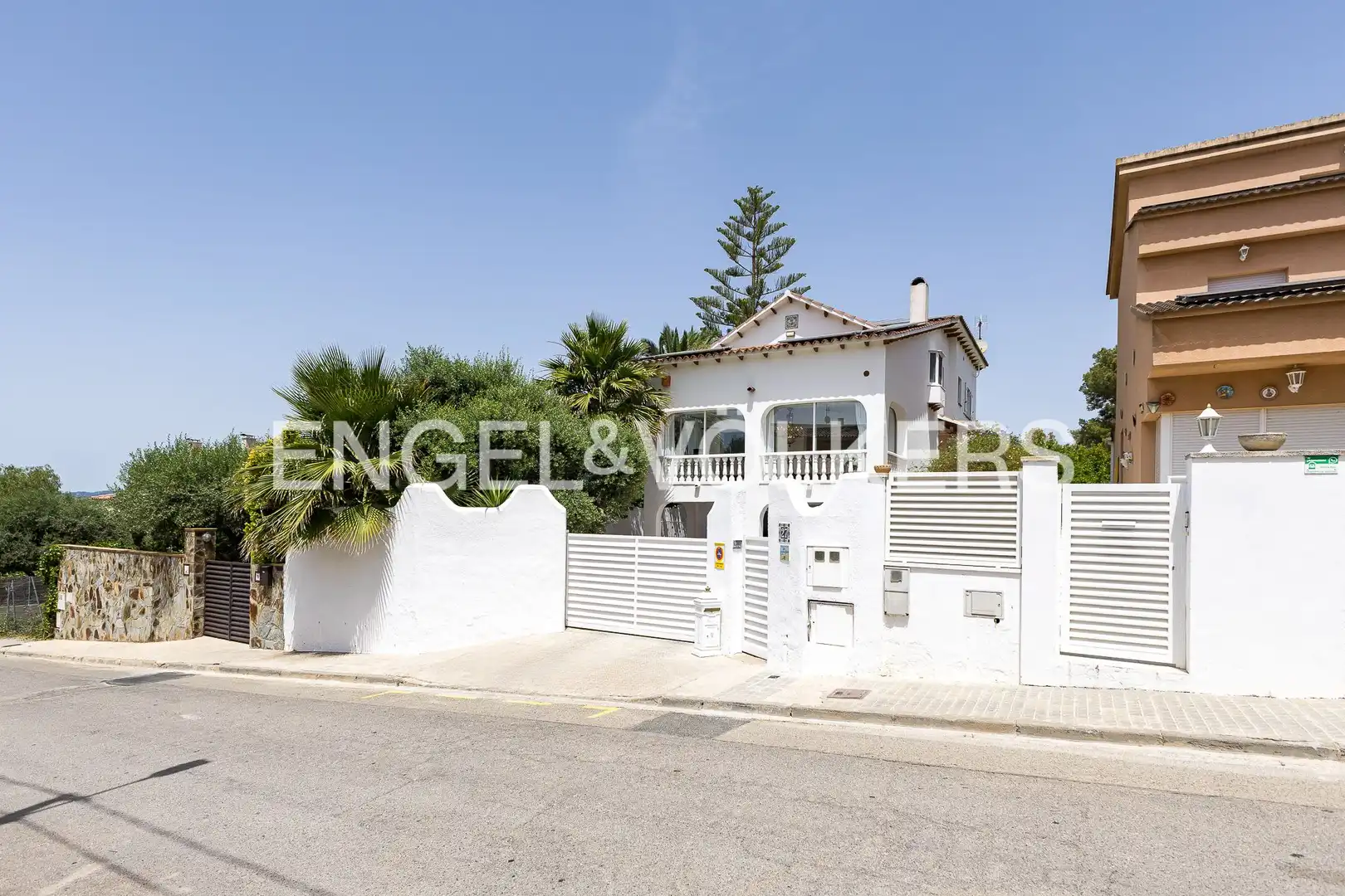 Vista exterior de Casa o chalet en venta en Sant Pere de Ribes con Aire acondicionado, Calefacción y Jardín privado