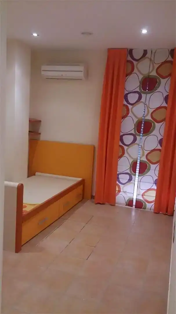 Dormitori de Casa o xalet en venda en Burguillos amb Aire condicionat i Piscina