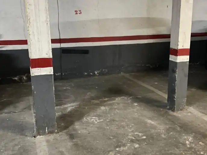 Parcheggio in vendita a Passeig Fabra i Puig 103