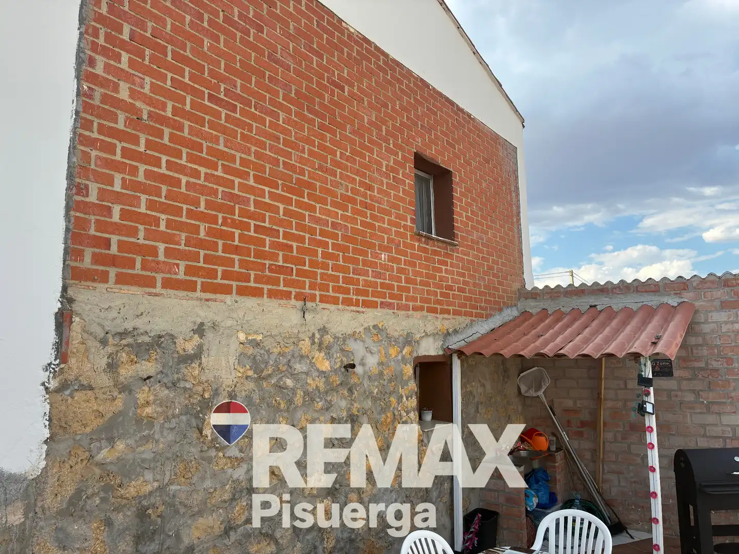 Vista exterior de Finca rústica en venta en Población de Cerrato con Terraza
