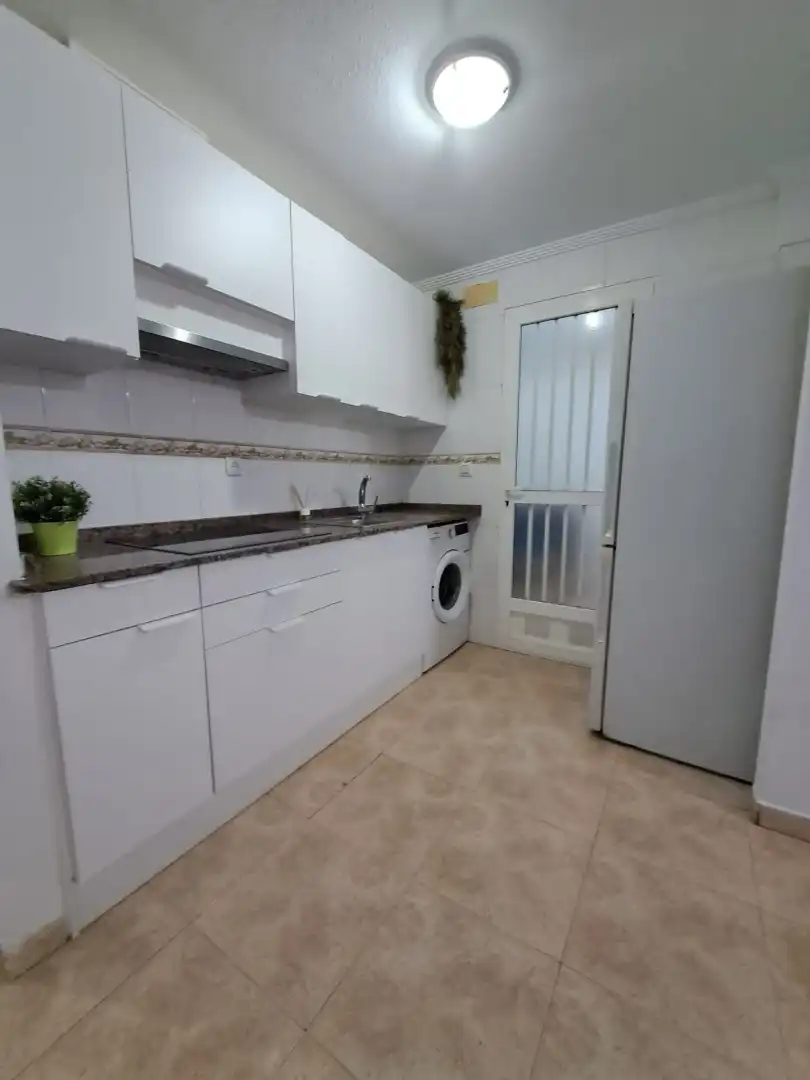 Kitchen of Flat for sale in Torrevieja  with Furnished