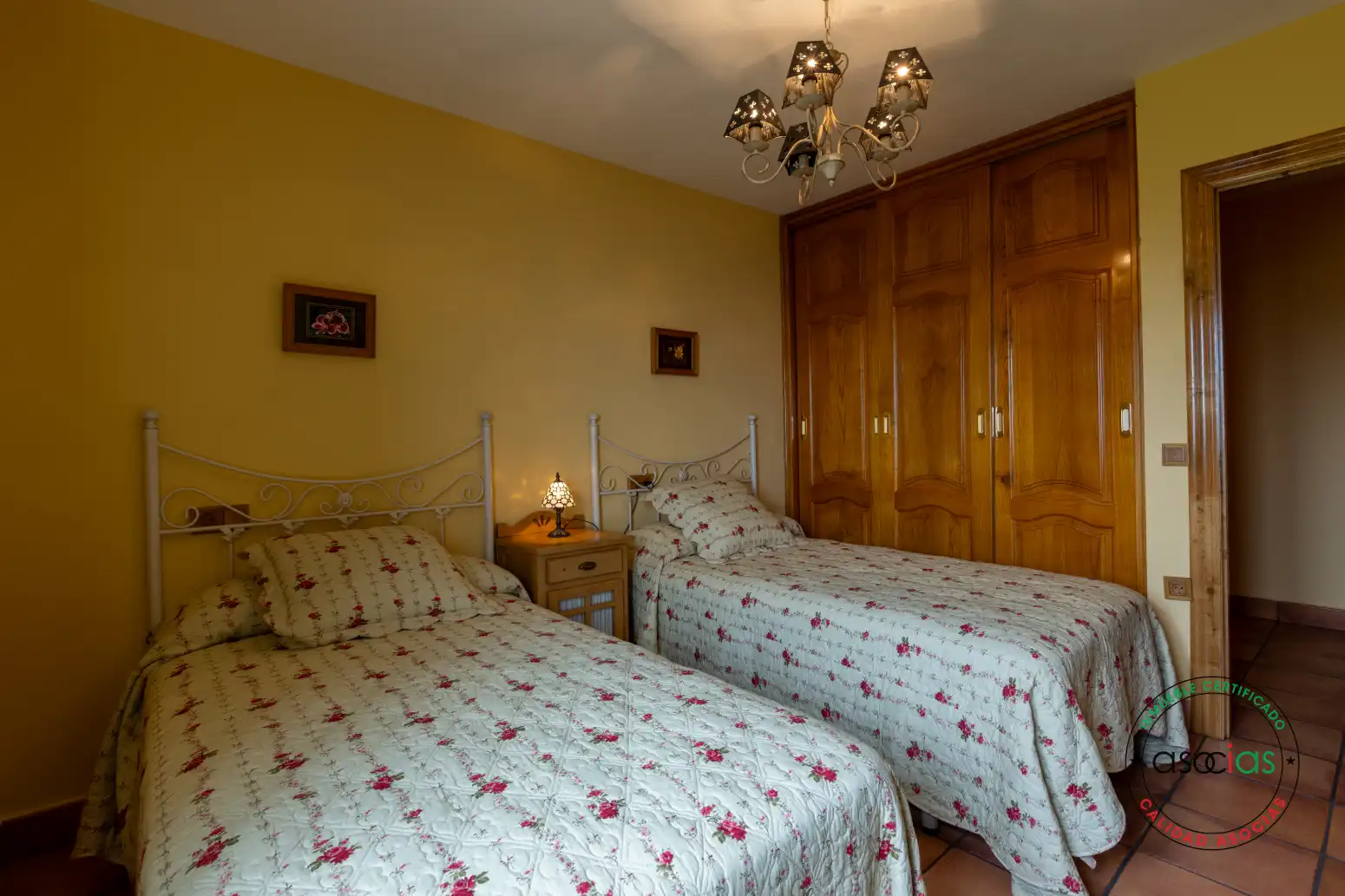 Dormitori de Casa o xalet en venda en Tineo amb Calefacció