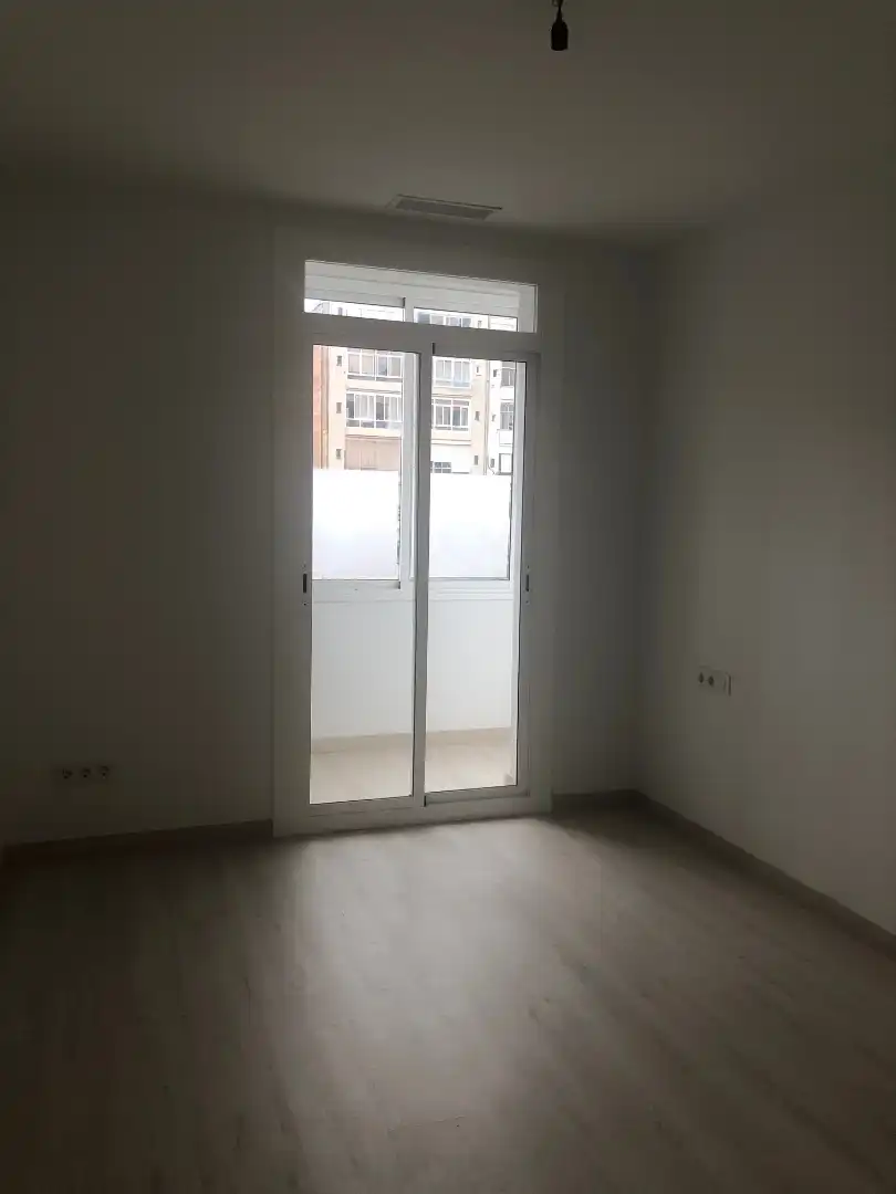 Wohnung zur Miete in Carrer de Rocafort, La Nova Esquerra de l'Eixample