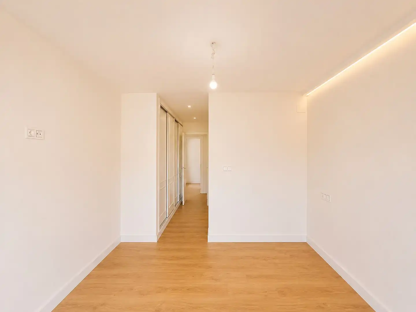 Attic for sale in Aspe  with Air Conditioner, Terrace and Storage room
