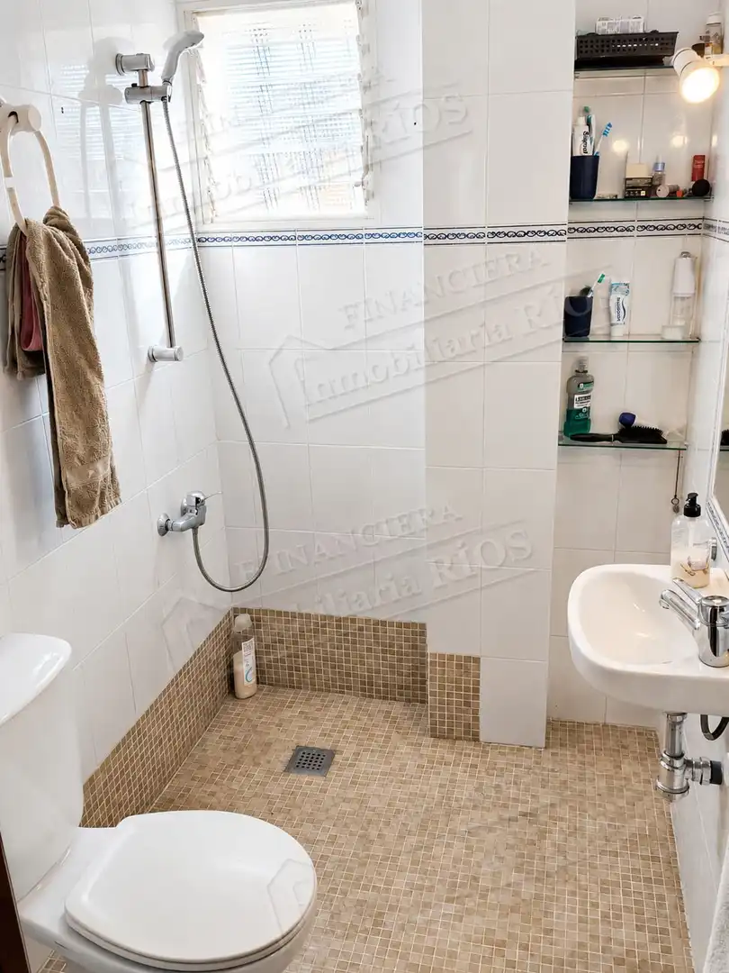 Bany de Casa o xalet en venda en Alcalá de Guadaira amb Aire condicionat i Terrassa