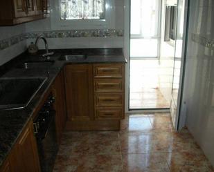 Cuina de Pis en venda en Navàs amb Calefacció, Terrassa i Traster
