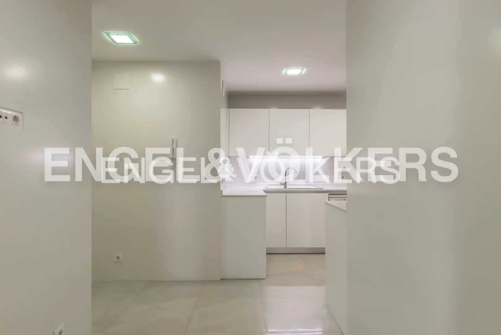 Cocina de Piso de alquiler en Madrid con Aire acondicionado, Calefacción y Parquet