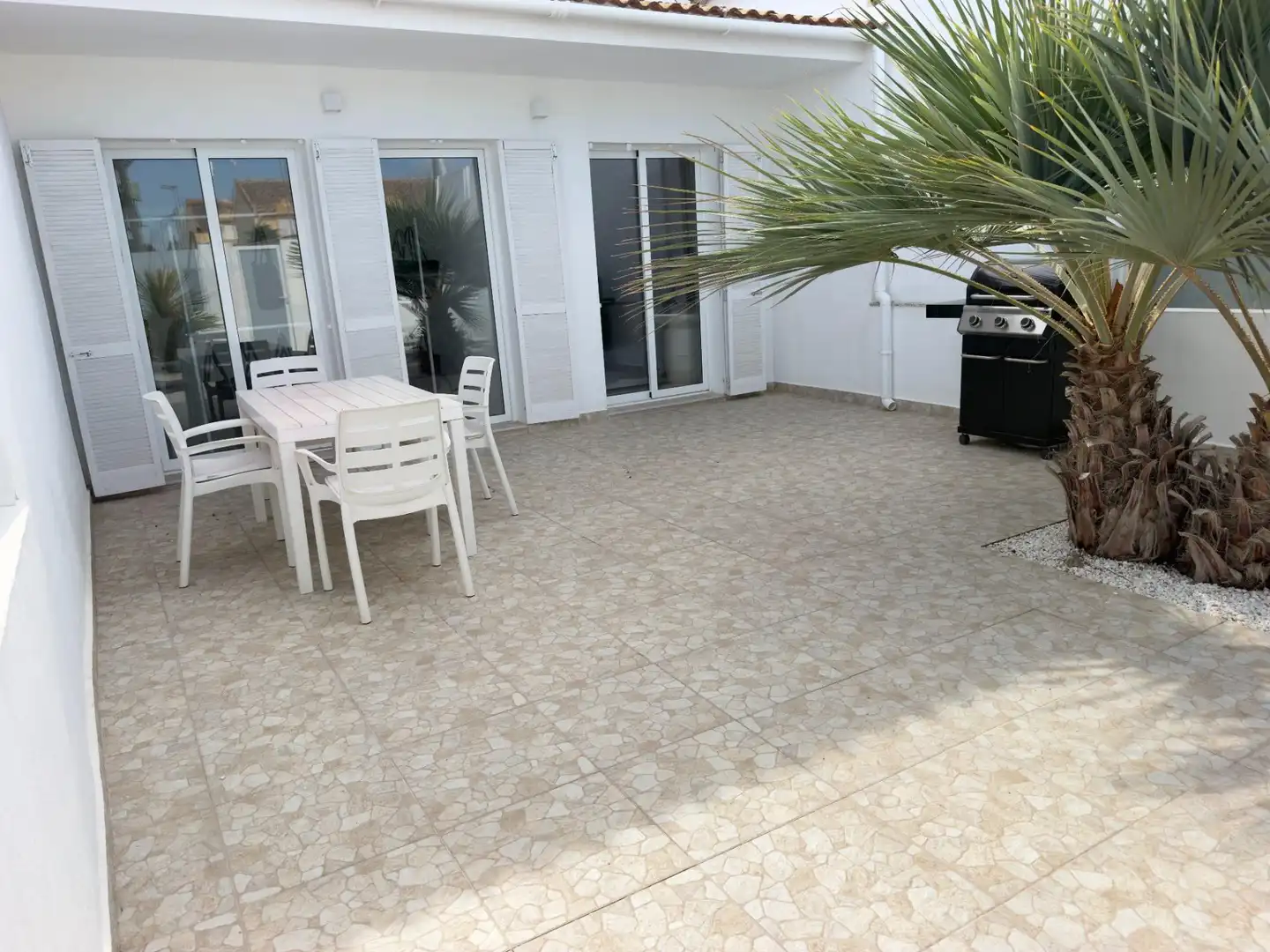 Casa con jardín en venta en Santiago de la Ribera