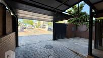 Exterior view of Single-family semi-detached for sale in Móstoles  with Air Conditioner, Heating and Private garden
