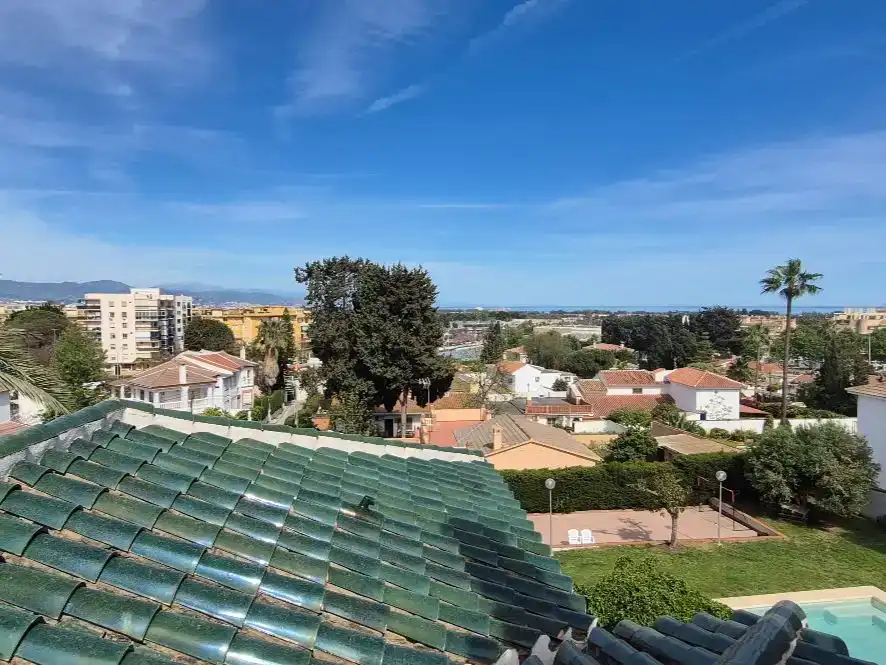Vista exterior de Piso en venta en Churriana