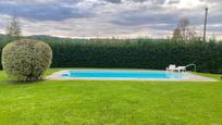 Swimming pool of House or chalet for sale in Gamiz-Fika  with Heating, Private garden and Terrace