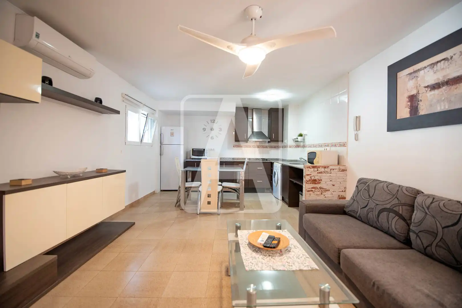 Sala d'estar de Casa o xalet en venda en Calpe / Calp amb Aire condicionat, Calefacció i Jardí privat