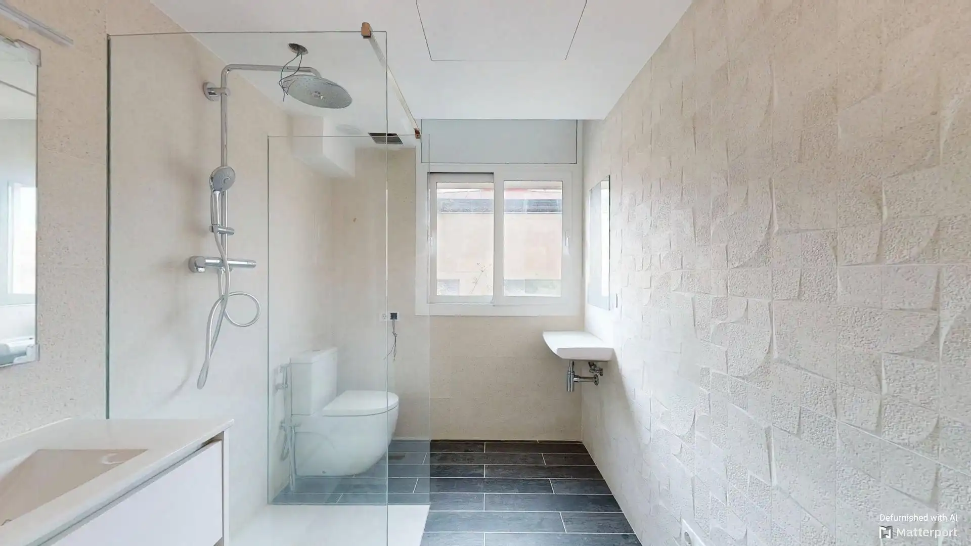 Baño de Edificio en venta en Sabadell
