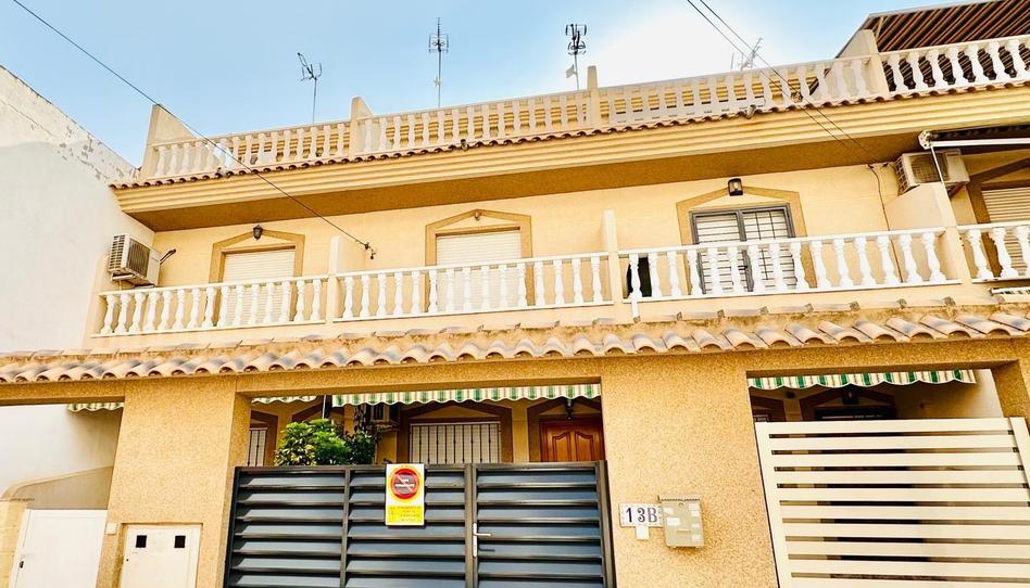 Photo 1 of Single-family semi-detached for sale in Avenida de Colón, Torre de la Horadada, Alicante