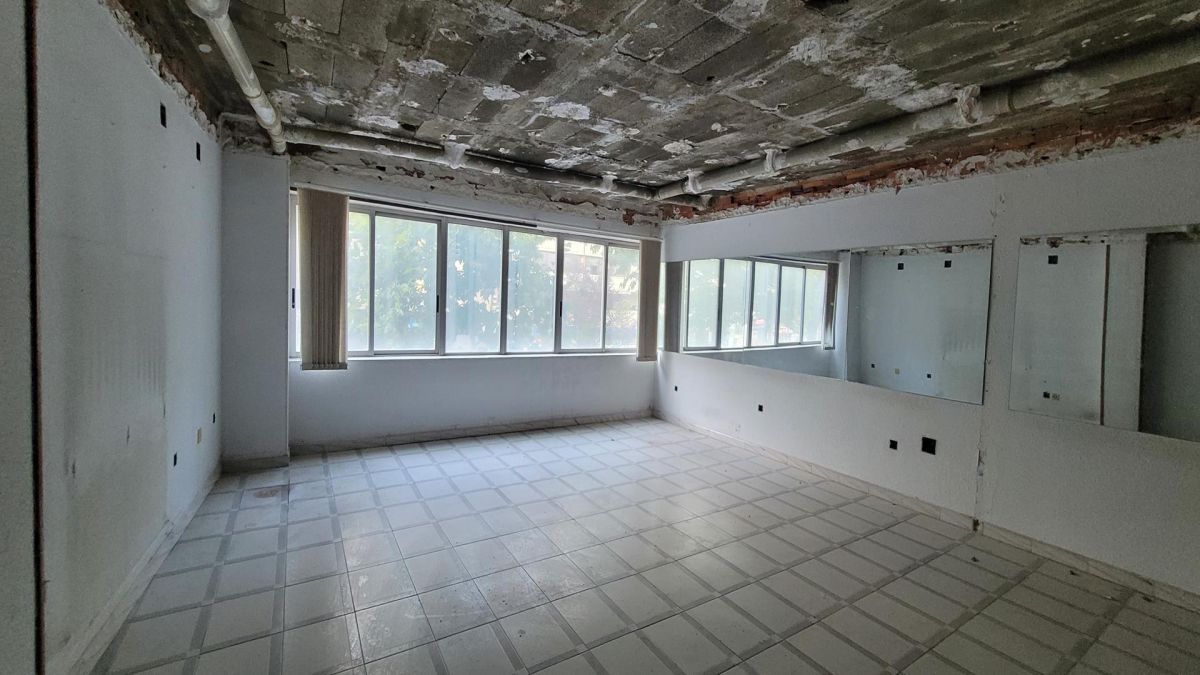 Office for sale in  Albacete Capital