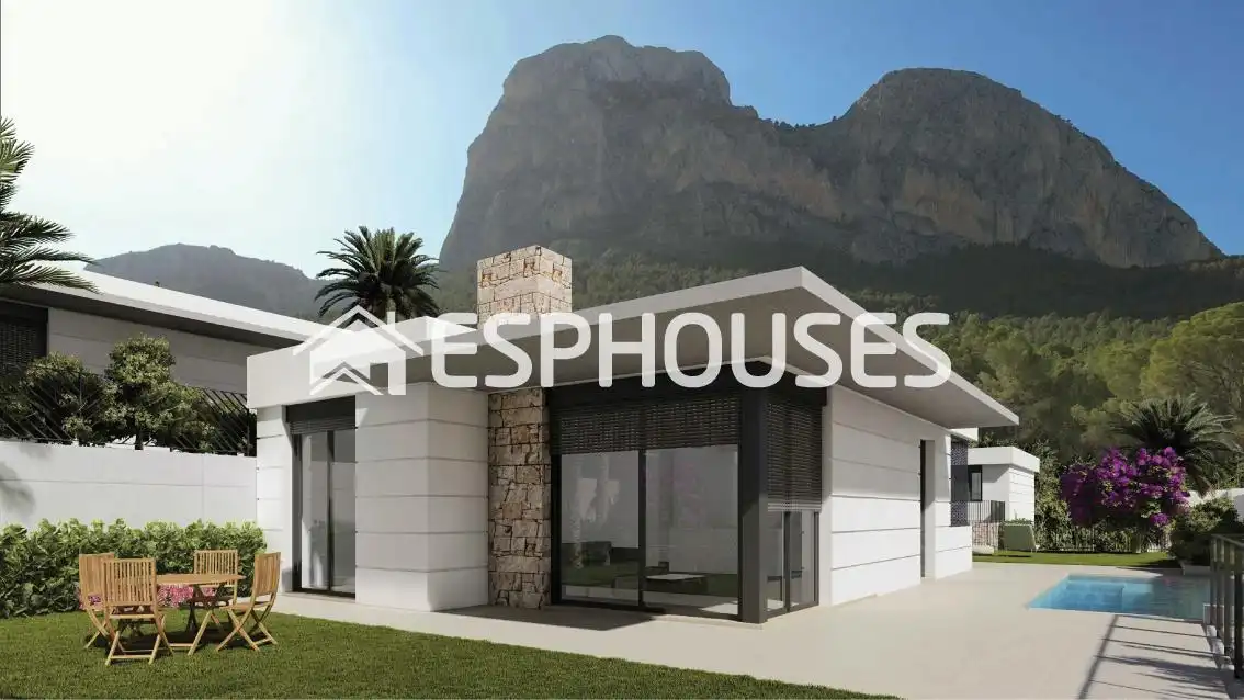 House with pool for sale in Casco urbano