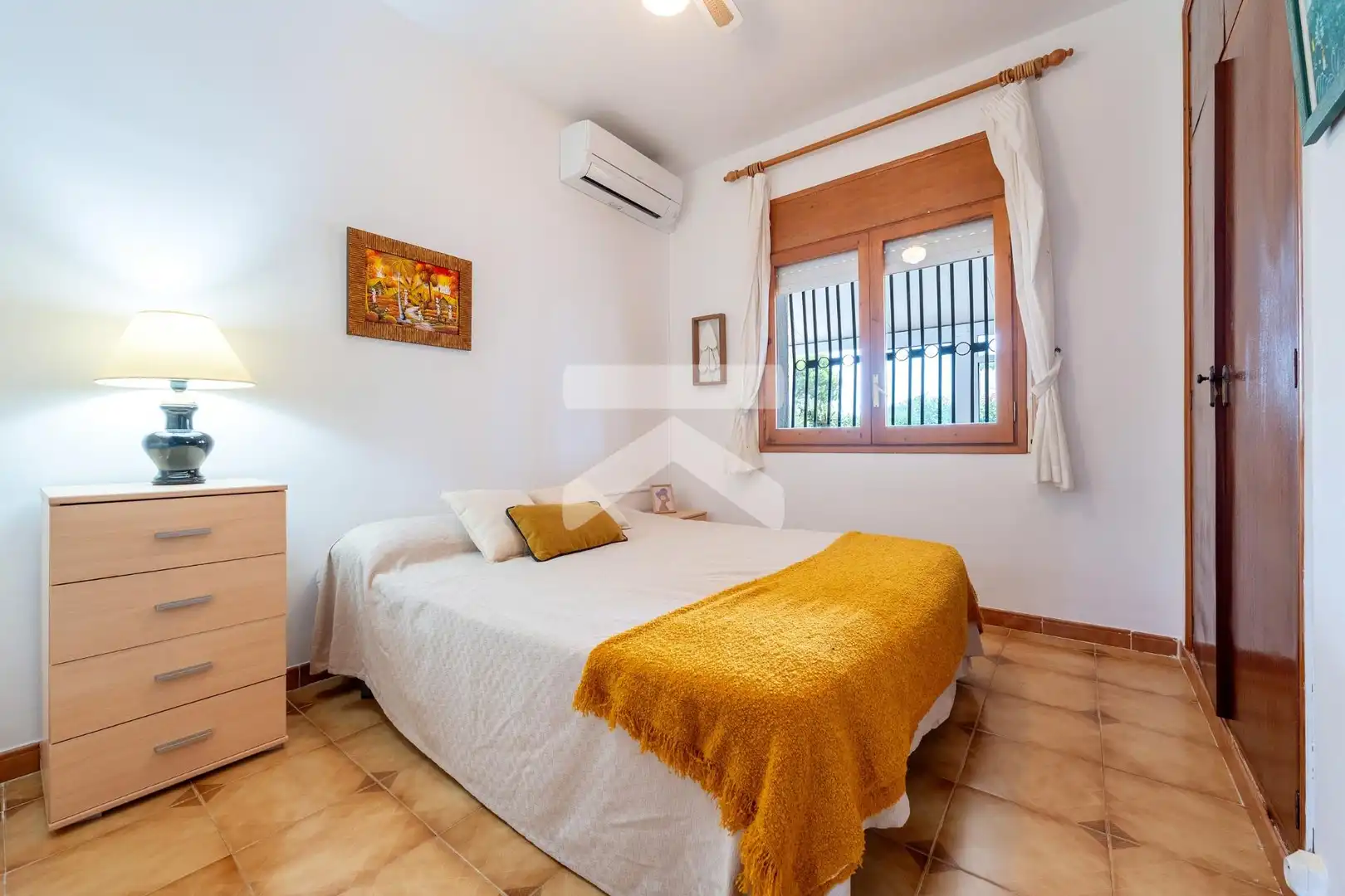 Bedroom of Houses for sale in L'Ametlla de Mar   with Air Conditioner, Heating and Private garden