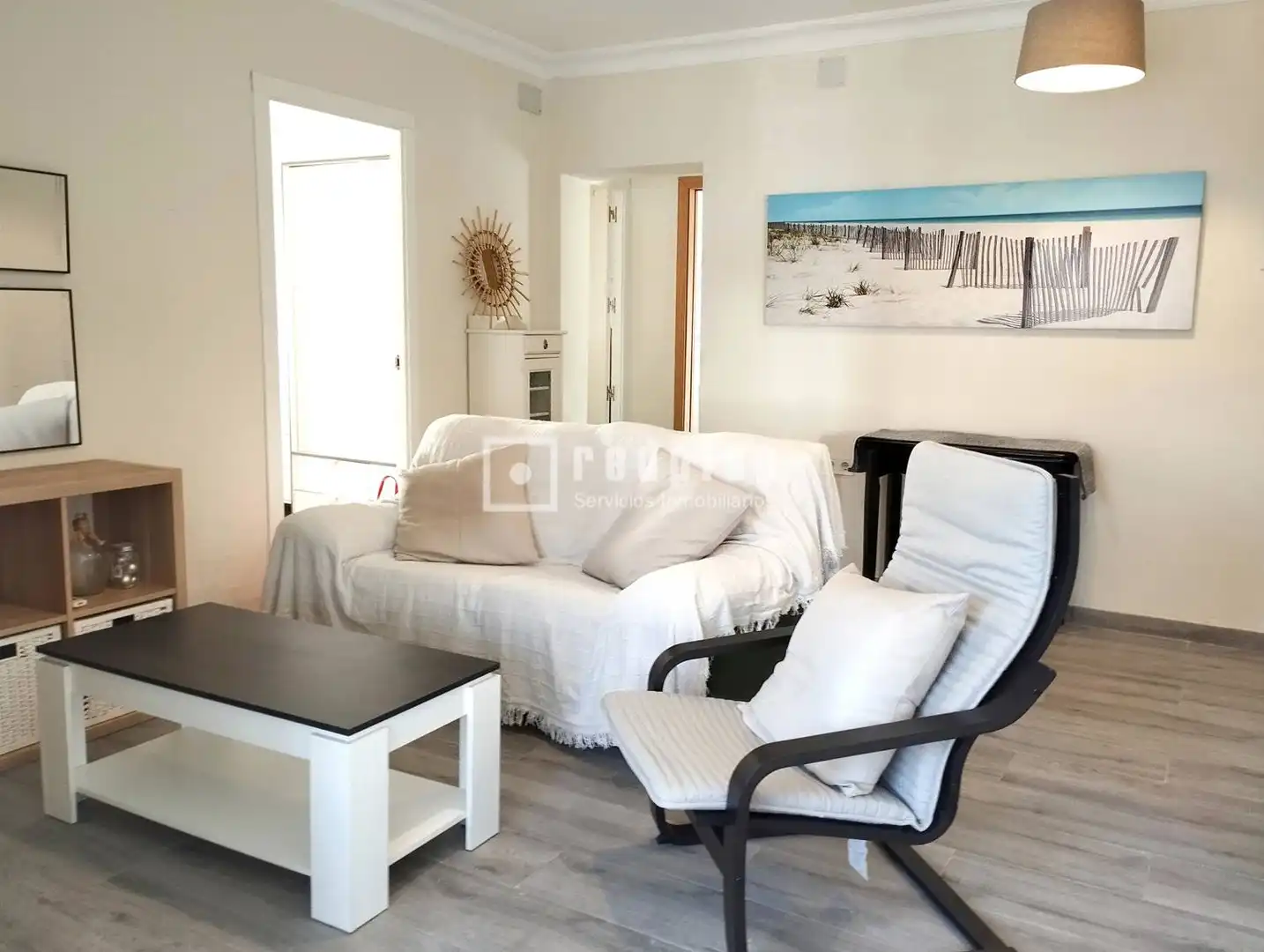 Living room of Flat for rent in Sevilla  with Air Conditioner, Heating and Terrace