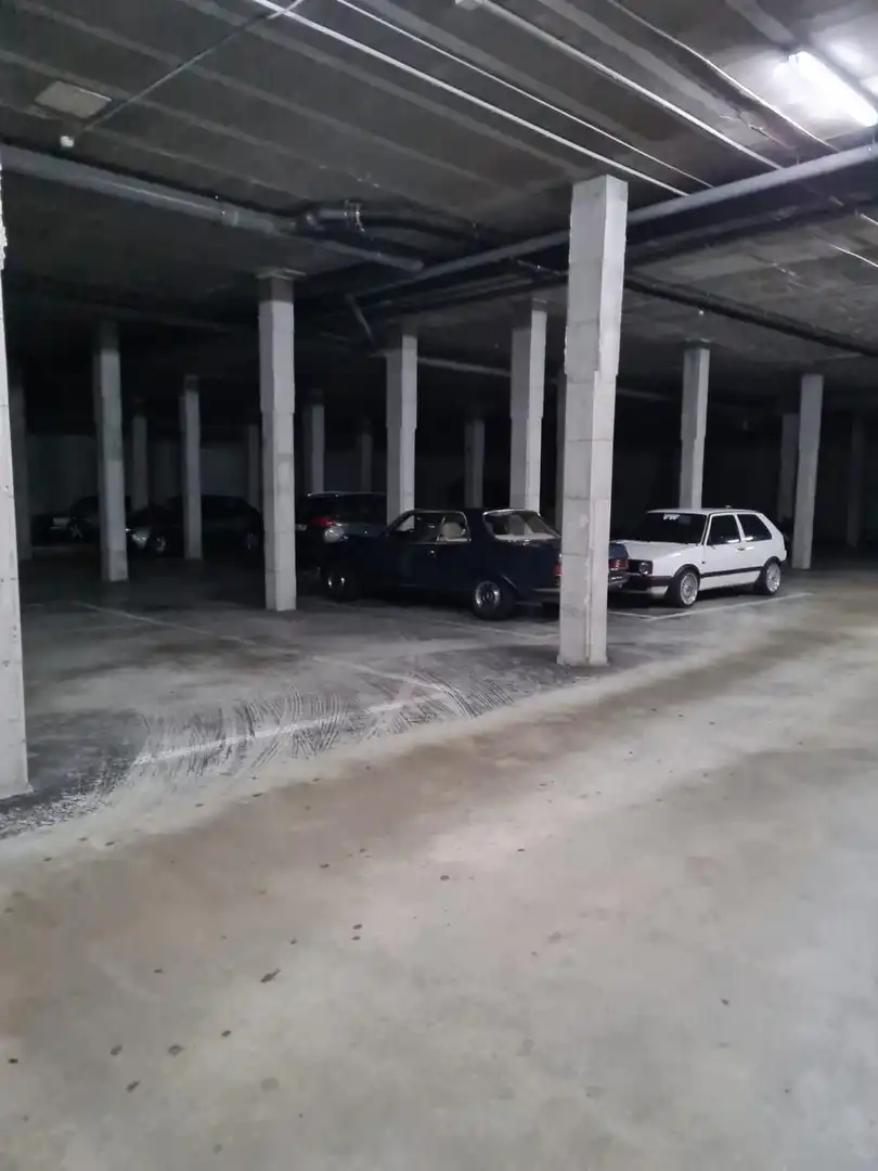 Parking of Garage for rent in Gondomar