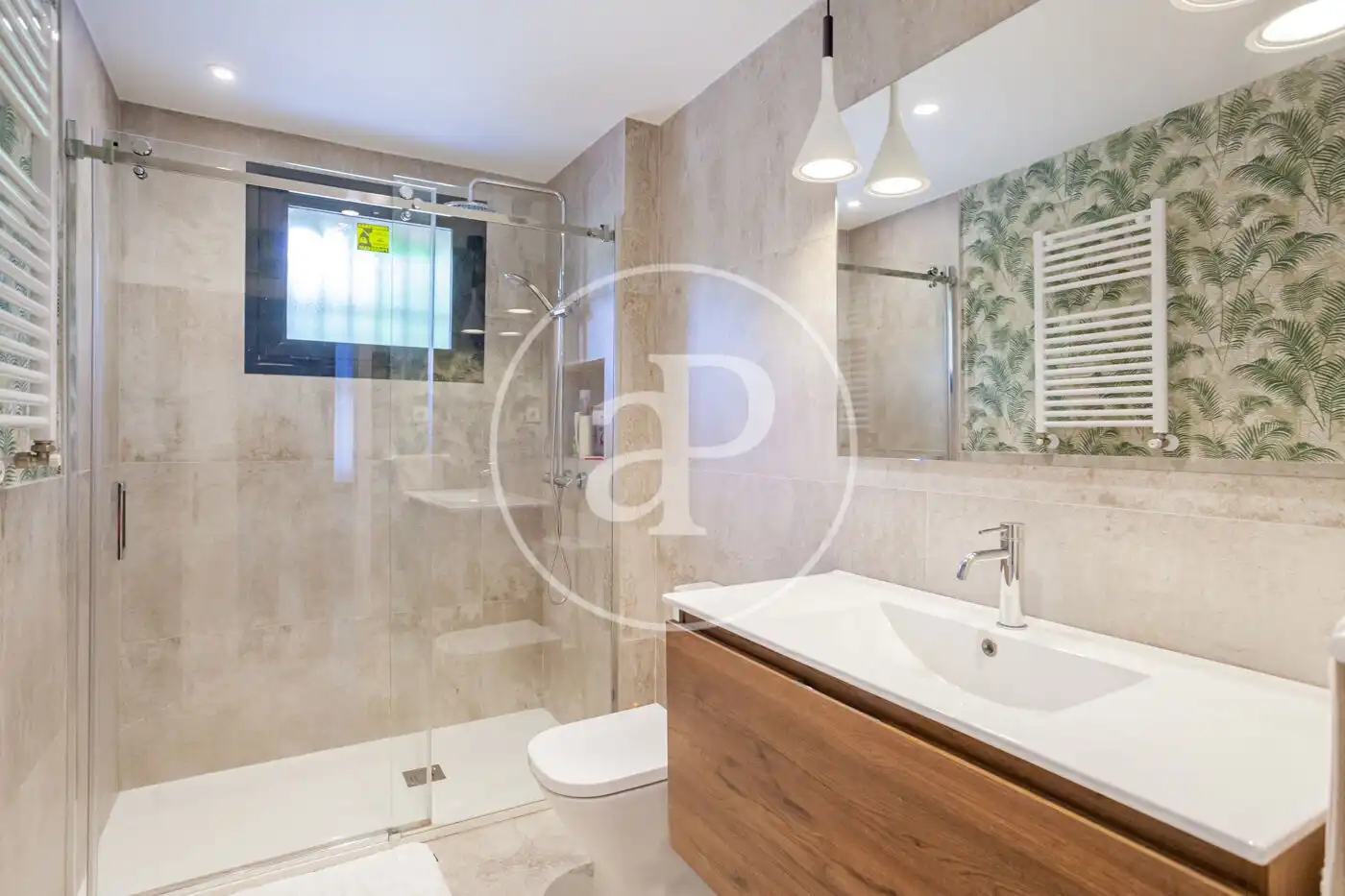 Baño de Casa o chalet en venta en Pozuelo de Alarcón con Aire acondicionado, Calefacción y Jardín privado