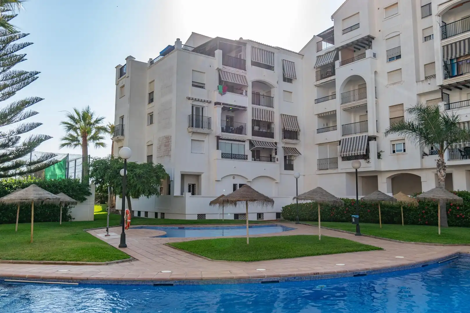 Exterior view of Flat for sale in Salobreña  with Private garden, Terrace and Furnished
