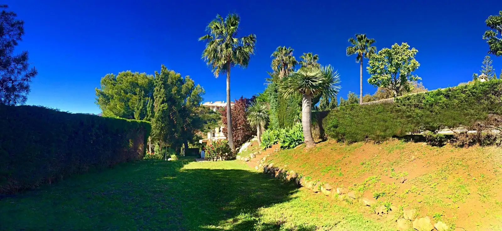 Chalet con piscina en venta en Elviria - Cabopino, imagen 2
