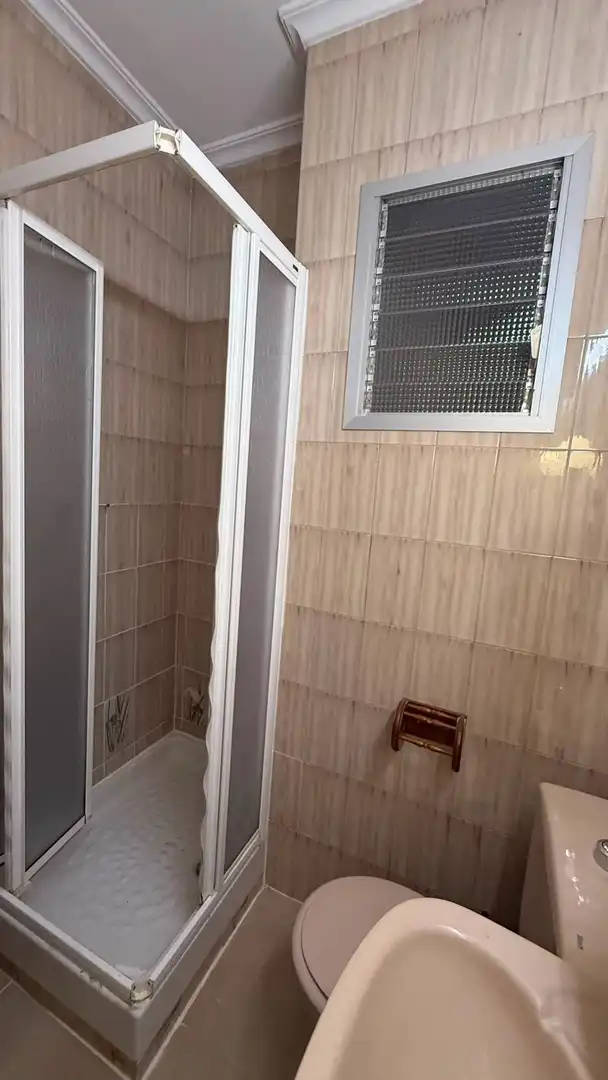 Wohnung zur Miete in Calle TAMBRE, El Plantinar – Avda. La Paz - El Juncal