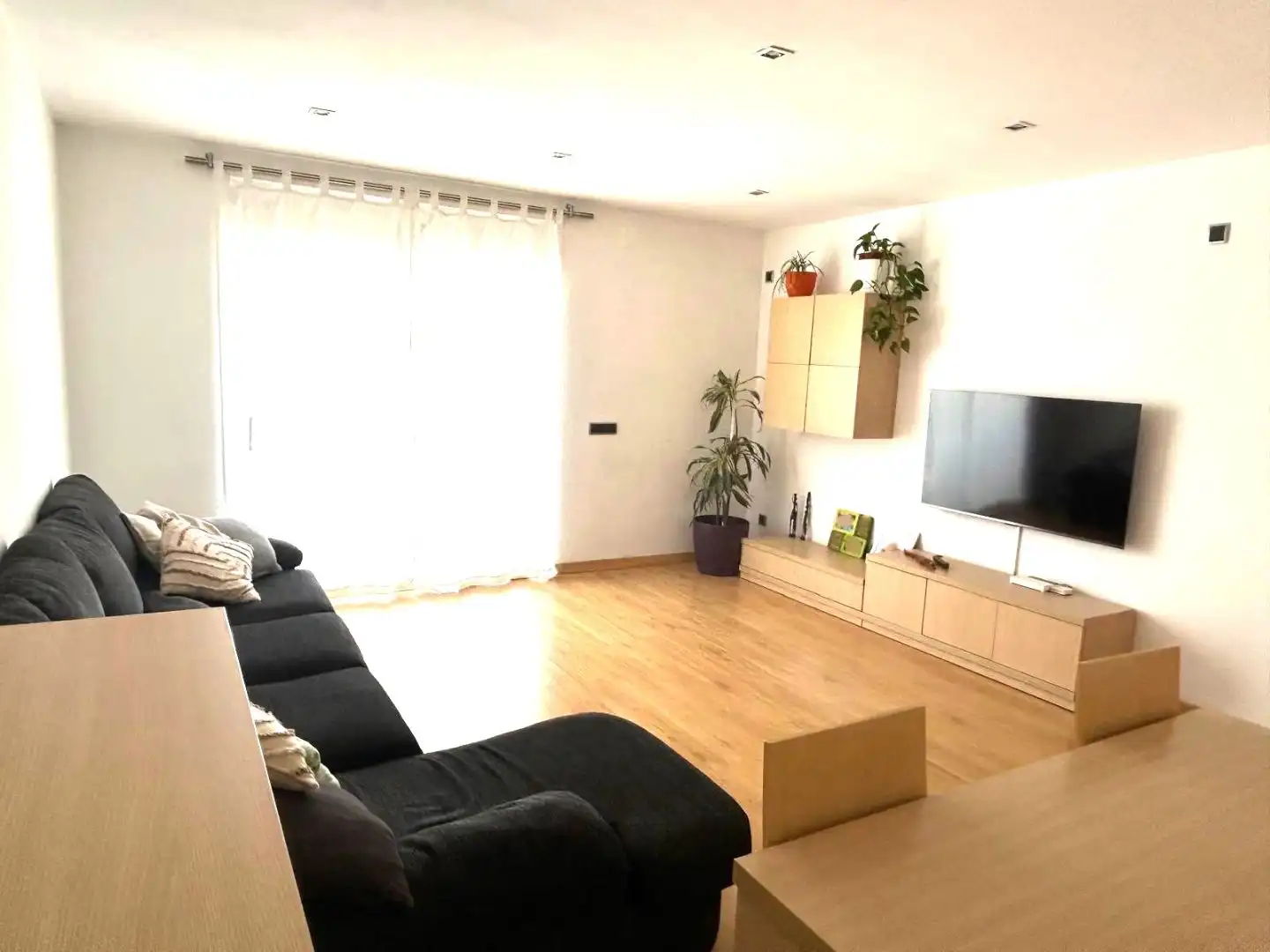 Adosado con jardín en venta en Avinguda Catalunya 10, imagen 3