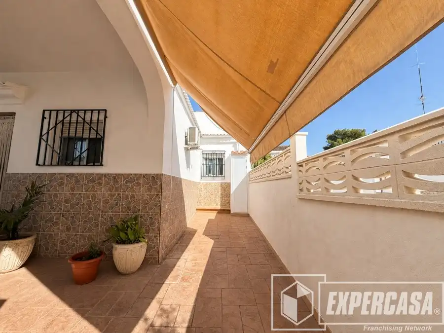 Terraza de Casa o chalet en venta en Llíria con Aire acondicionado, Trastero y Piscina