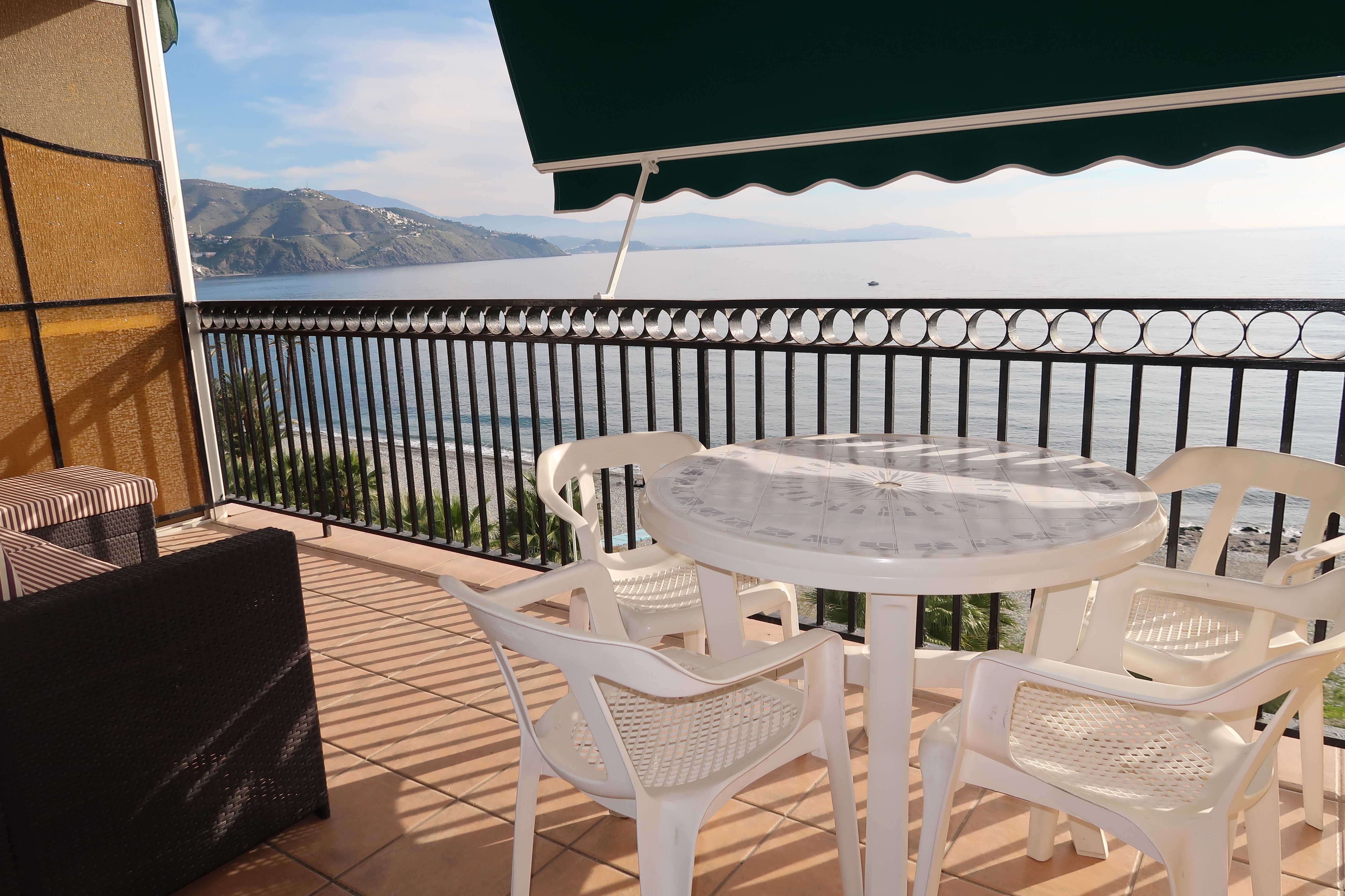 Terrace of Apartment to rent in Almuñécar  with Terrace, Washing machine and Microwave