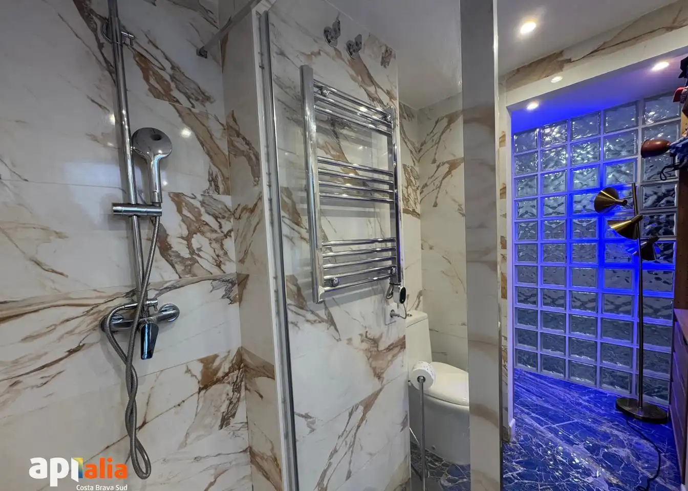 Flat for sale in Canyelles