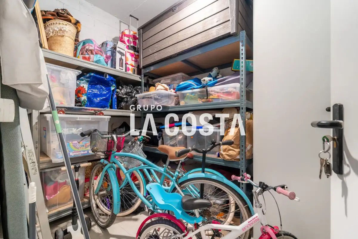 Ático en venta en Torremolinos con Aire acondicionado, Terraza y Trastero