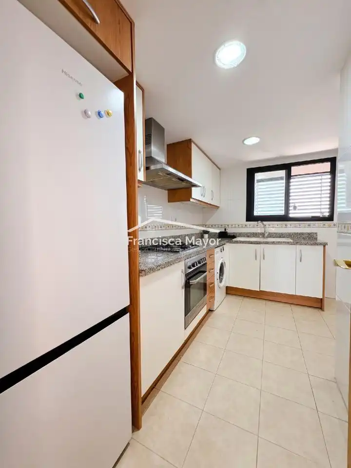 Cocina de Piso en venta en Valencia con Aire acondicionado, Amueblado y Piscina comunitaria