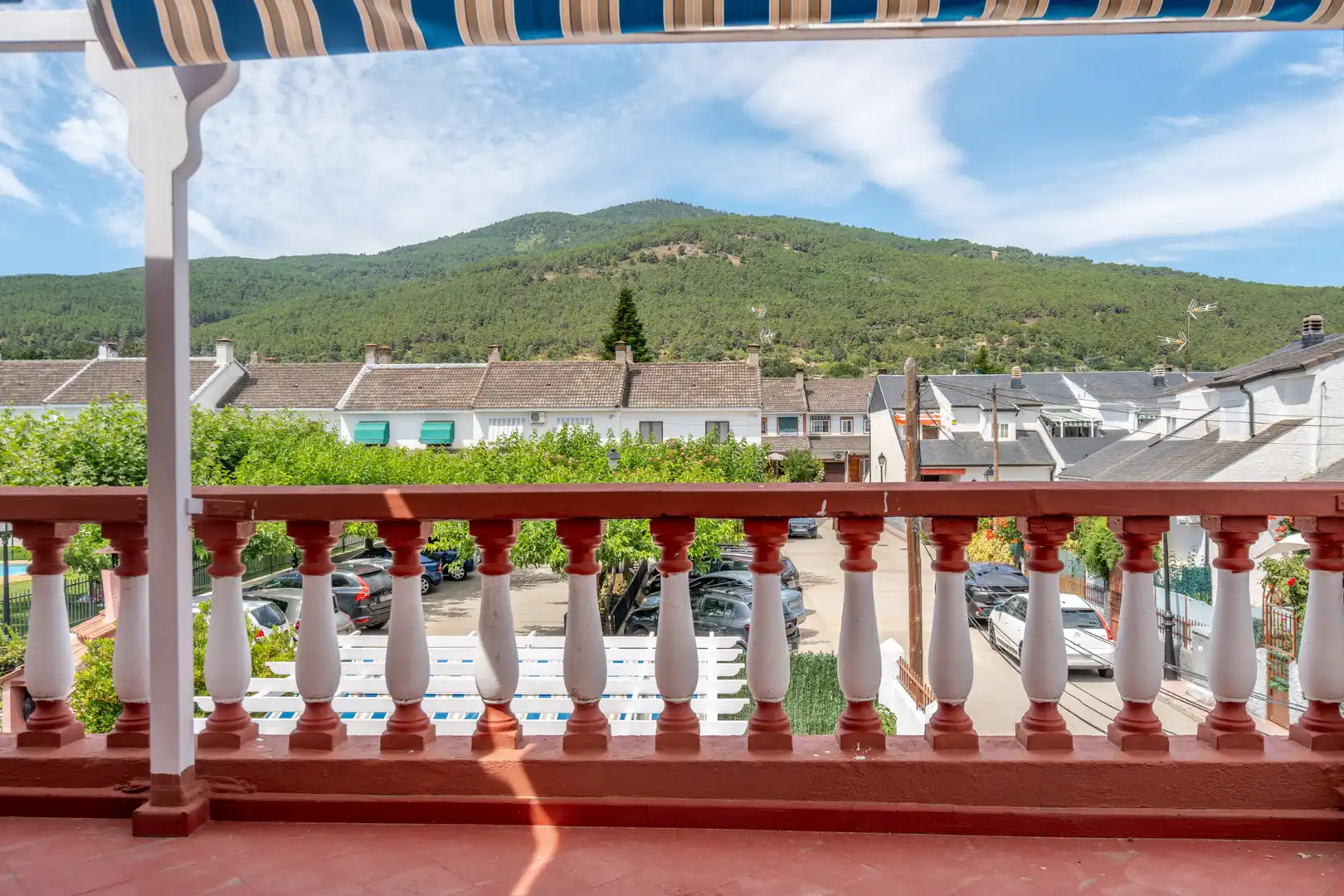 Exterior view of Detached homes for sale in El Tiemblo   with Heating, Terrace and Community pool