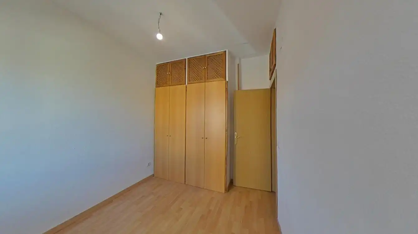 Habitación de Piso en venta en Madrid con Terraza