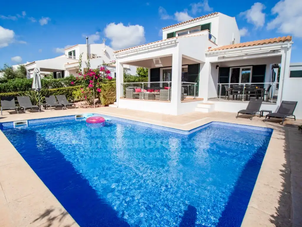 Piscina de Casa o xalet en venda en Es Mercadal amb Aire condicionat, Jardí privat i Terrassa