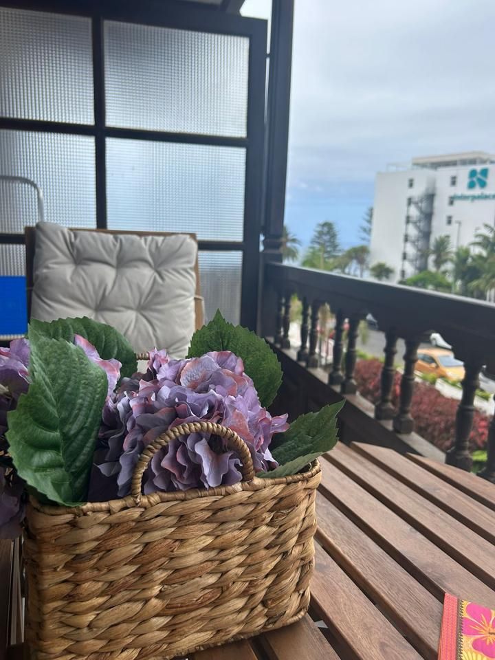 Terrassa de Estudi de lloguer en Puerto de la Cruz amb Jardí privat, Piscina i Balcó