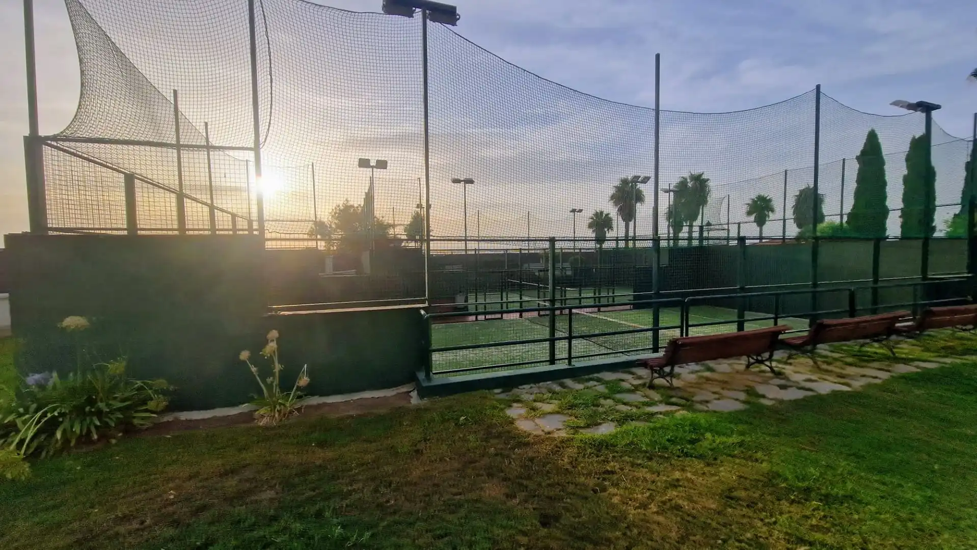 Terrassa de Planta baixa en venda en Manilva amb Aire condicionat, Jardí privat i Terrassa