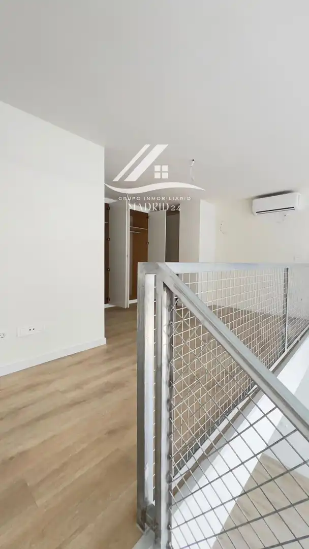 Piso en venta en Madrid con Aire acondicionado, Piscina y Piscina comunitaria