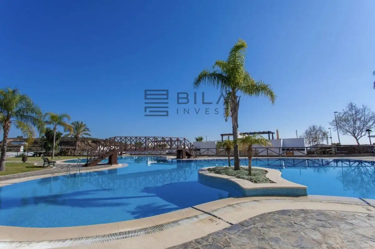 Piscina de Casa adosada en venda en Marbella amb Aire condicionat, Terrassa i Piscina