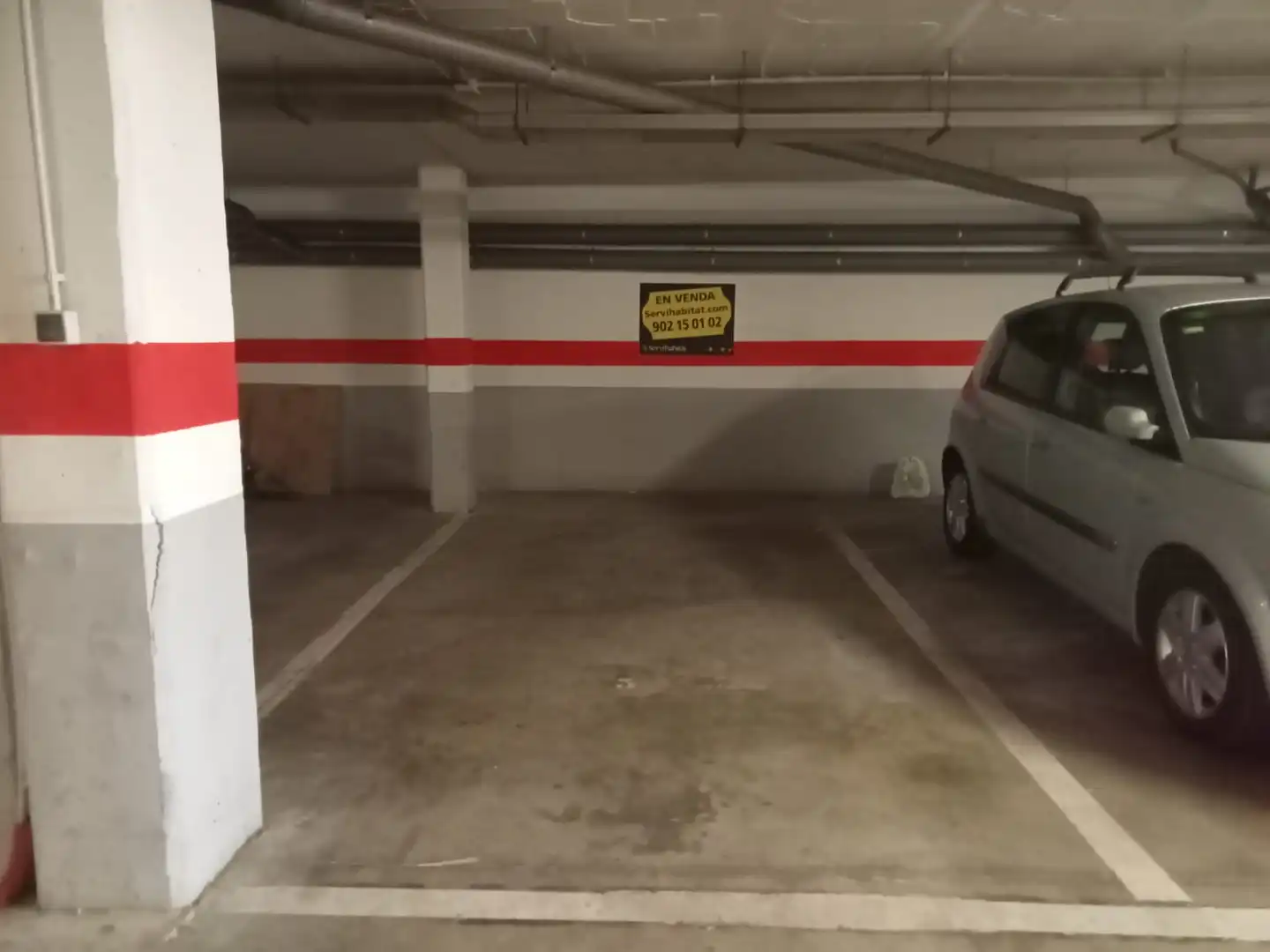 Parking of Garage for sale in Salt