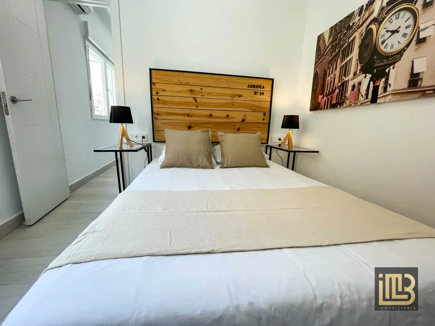 Habitación de Piso en venta en Málaga con Aire acondicionado, Microondas y TV