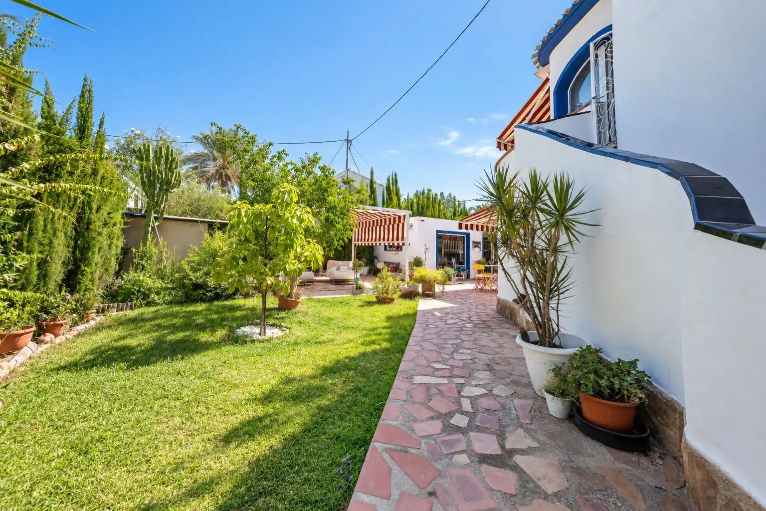 Jardín de Casa o chalet en venta en Dénia con Jardín privado, Terraza y Jacuzzi