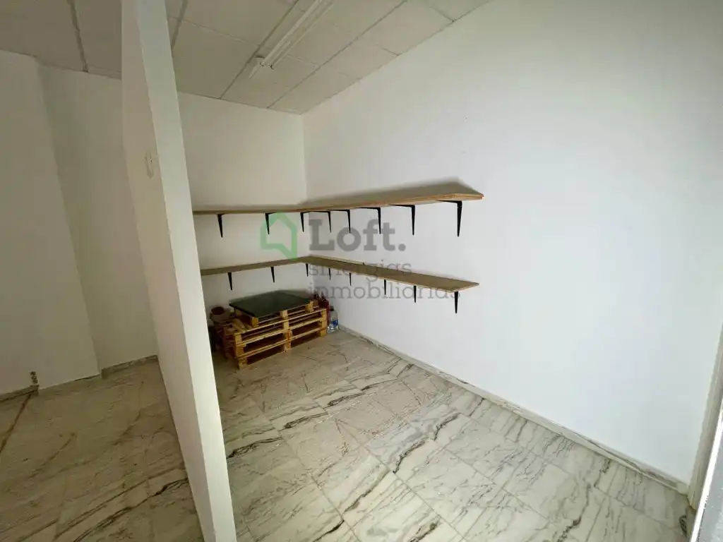 Commercial properties for rent in Badajoz  with Air Conditioner